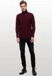 Rusty Neal Rollkragenpullover Dunkelrot/Bordeaux