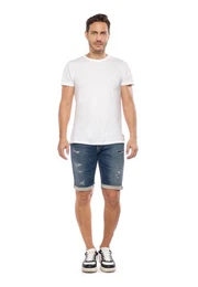 Shorts mit angesagten Used-Details