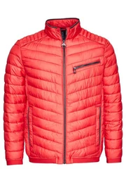 Steppjacke mit wasserabweisender Funktion
