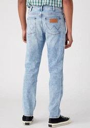 Wrangler Gerade Jeans Larston Hellblau