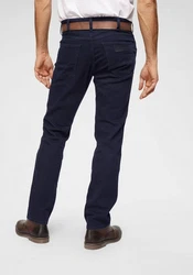 Wrangler Straight-Jeans Greensboro Thunder 