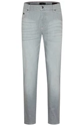 bugatti Jeans 
