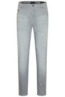 bugatti Jeans 