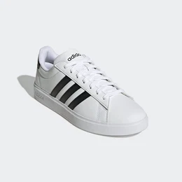GRAND COURT CLOUDFOAM COMFORT Sneaker Design auf den Spuren des adidas Superstar