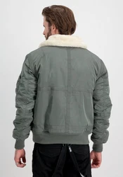 Alpha Industries Winterjacke dunkelgrn/eierschale