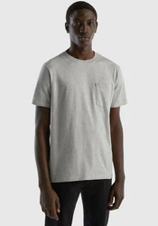United Colors of Benetton T-Shirt mit Brusttasche Grau/Hellgrau/Silber