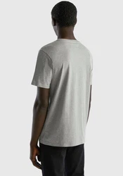 United Colors of Benetton T-Shirt mit Brusttasche Grau/Hellgrau/Silber