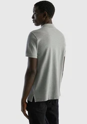 United Colors of Benetton Poloshirt mit Logo in Brusthöhe graumeliert/grn