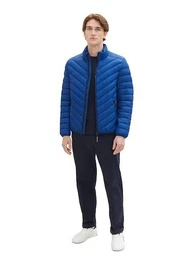 Steppjacke mit Logo Applikation am rmel