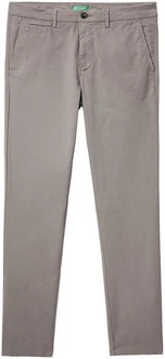 United Colors of Benetton Chinohose im klassischen Look United Colors of Benetton Chinohose im klassischen Look