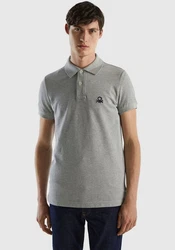 United Colors of Benetton Poloshirt mit Label-Badge Grau/Hellgrau