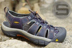 Keen Newport H2 Sandale (1001931) India Ink/Rust (1001931)