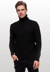 Rusty Neal Rollkragenpullover 