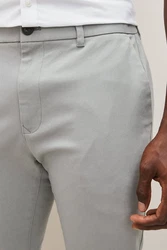 Next Chinohose Straight Fit mit Stretch Hellgrau/Grau