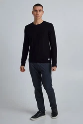 11 Project Strickpullover Style PRFriko Schwarz