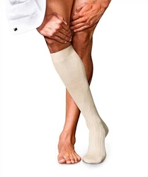 FALKE Kniestrümpfe No. 13 Finest Piuma Cotton 