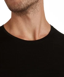 FALKE Unterziehshirt elegant und funktional 