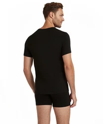 FALKE Unterziehshirt elegant und funktional 