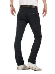 Yazubi Chinohose Kyle Dunkelblau/Schwarz