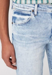 Wrangler Gerade Jeans Larston Hellblau