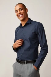 Next Langarmhemd Pflegeleichtes Slim-Fit Hemd Dunkelblau/Blau/Hellblau