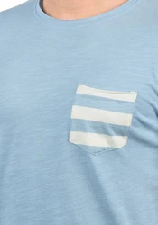Redefined Rebel Maxton Herren T-Shirt Kurzarm Shirt Mit Rundhalsausschnitt Rundhalsshirt mit Brusttasche Powder Blue