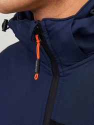 Jack & Jones Softshelljacke JJTYSON SOFTSHELL JACKET 