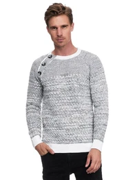 Strickpullover mit modischen Knpfen
