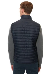 Steppweste aus reyceltem Material