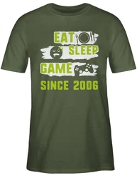 Shirtracer T-Shirt Eat Sleep Game Since Achtzehn Geburtstag Dunkelgrün