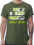 Shirtracer T-Shirt Eat Sleep Game Since Achtzehn Geburtstag Dunkelgrün