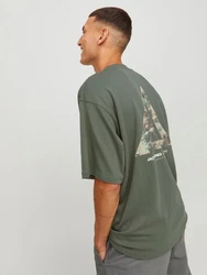 Jack & Jones Rundhalsshirt JCOTRIANGLE TEE SS CREW NECK SN Dunkelgrün