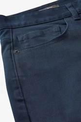 Next Slim-fit Jeans Essential Slim Fit Jeans Dunkelblau/Blau/Hellblau