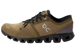 ON RUNNING Cloud X 3 Laufschuh Braun/Dunkelgrün