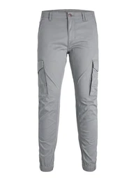 Chinos