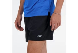 New Balance Sportshorts Sport Essentials Short grau/schwarz