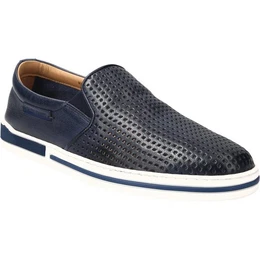 440810A V19468 Sneaker