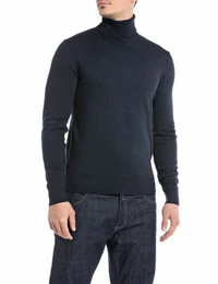 Rollkragenpullover