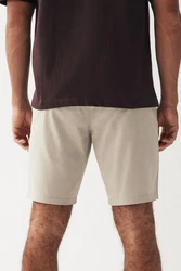 Next Straight Fit Chinoshorts mit Stretch Khaki