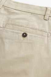 Next Straight Fit Chinoshorts mit Stretch Khaki