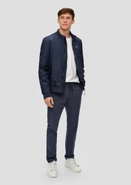 Stoffhose Regular Fit: Chino aus Baumwollstretch