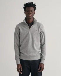Sweatshirt REG SHIELD HALF ZIP SWEAT mit Logostickerei auf der Brust