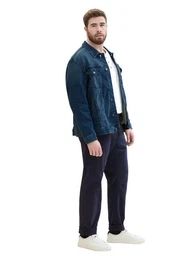 Jeansjacke mit Brusttaschen und Knopfleiste