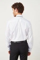 Next Langarmhemd Hemd mit Sportmanschetten und Krawatte im Set Weiß/Creme