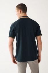 Next Poloshirt mit breitem Bruststreifen Dunkelblau/Blau