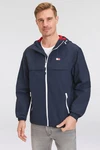 Tommy Jeans Blouson TJM CHICAGO WINDBREAKER EXT Dunkelblau/Hellblau/Rot