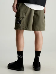 Calvin Klein Jeans Cargohose CARGO SHORT mit Logopatch Khaki/Dunkelgrün