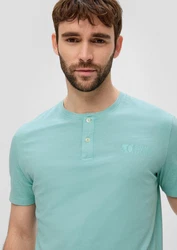 s.Oliver Kurzarmshirt T-Shirt mit Henley-Ausschnitt Grün
