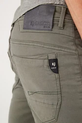 Garcia Jeansshorts Khaki/Dunkelgrün/Grün