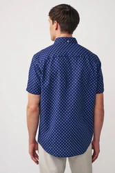 Next Kurzarmhemd aus Leinengemisch mit Print (1-tlg) Blau/Dunkelblau